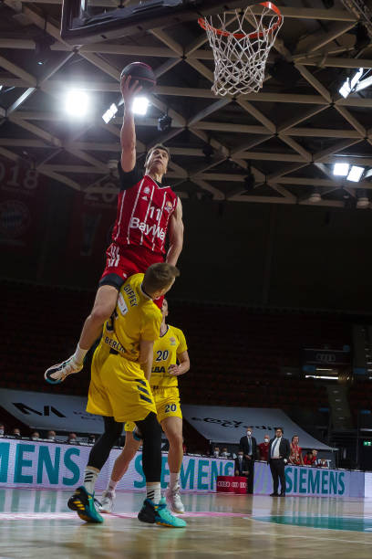 踝伤退事件 踝伤退事件